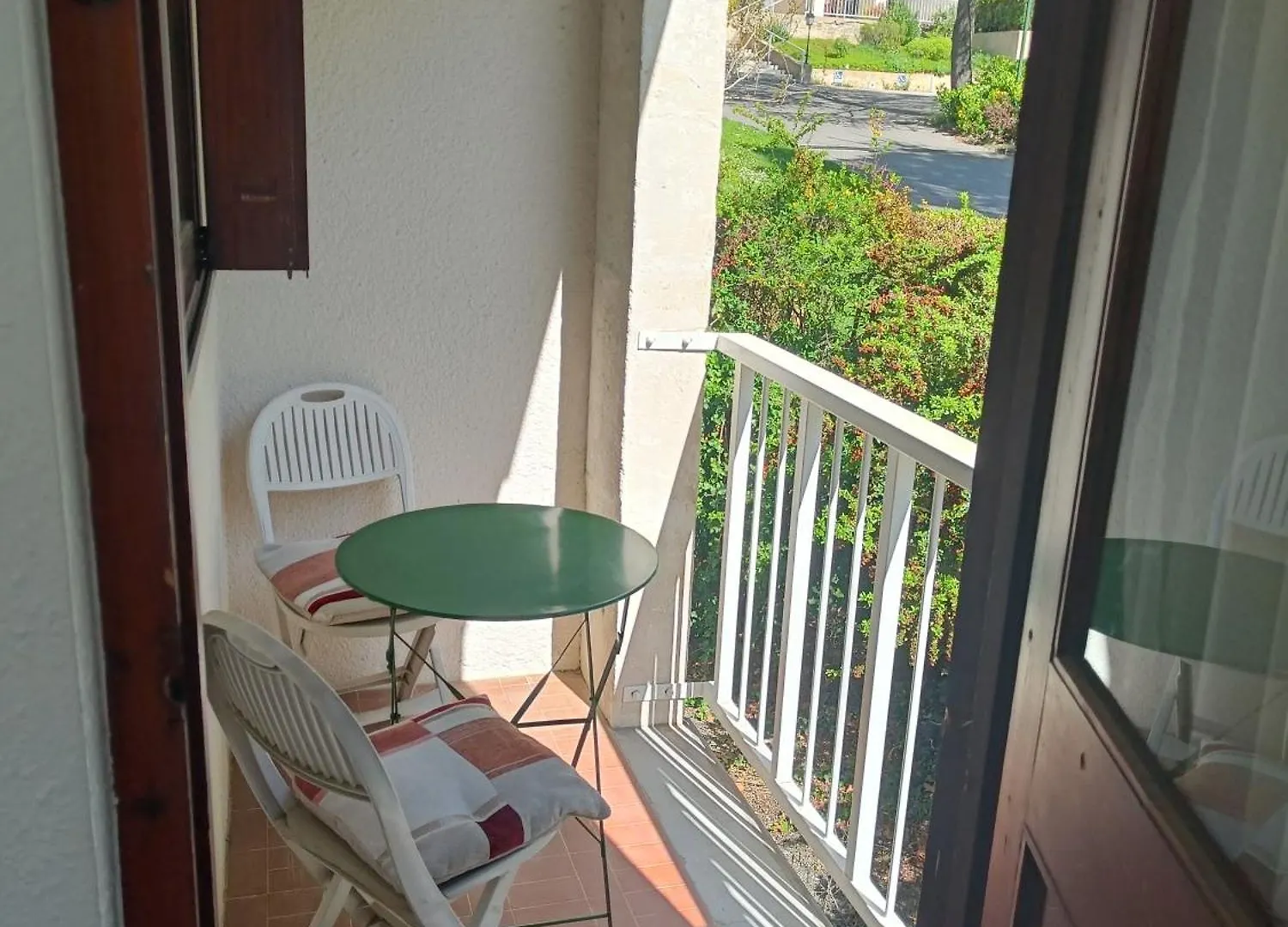 Appartement Climatise Parc Paradis 150 M Des Thermes Greoux-les-Bains 0*,  France