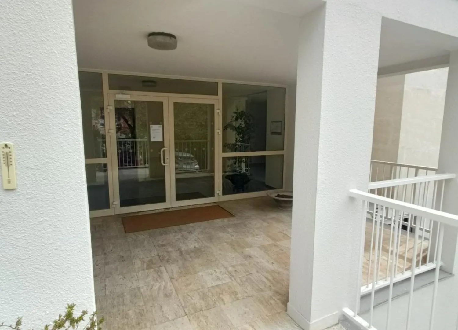 Appartement Climatise Parc Paradis 150 M Des Thermes Greoux-les-Bains Apartment