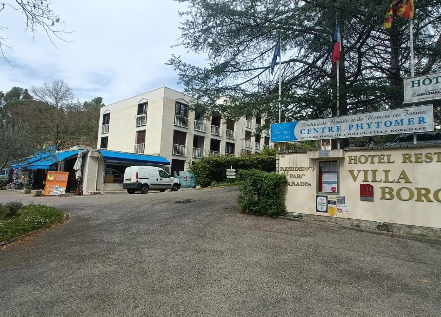 Appartement Climatise Parc Paradis 150 M Des Thermes Greoux-les-Bains 0*,